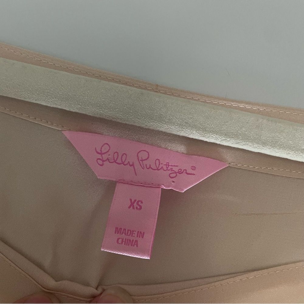 Lilly Pulitzer Silk Cream Blouse with Pink Scalloped Edges (Off the Shoulder) - Picture 5 of 8